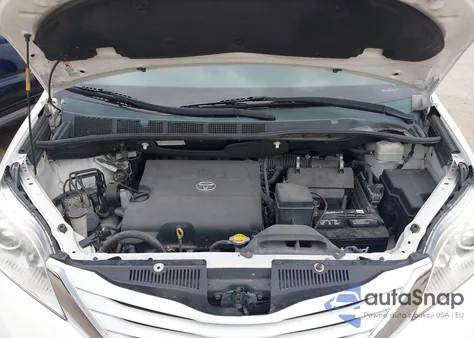 2015 Toyota Sienna Le 8 Passenger from USA, damaged, VIN 5TDKK3DC1FS543663